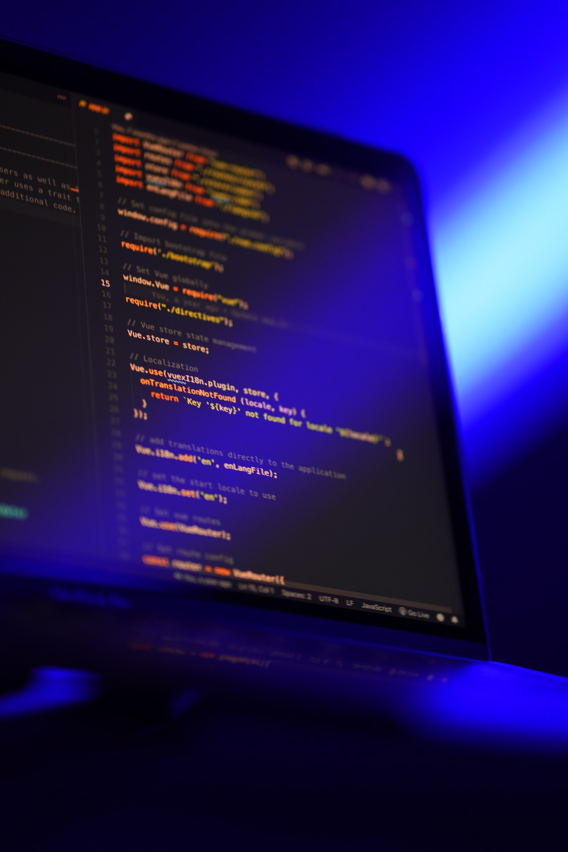 Credits: https://unsplash.com/@nubelsondev